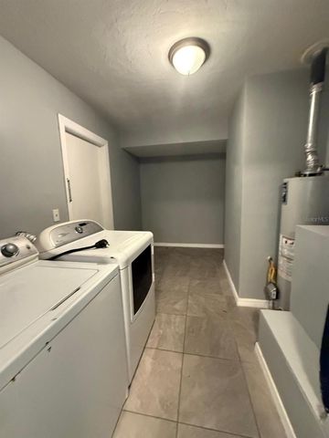 2302 E DANA DRIVE, Deltona, FL 32738