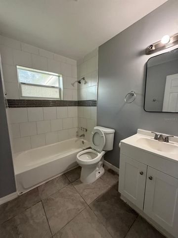 2302 E DANA DRIVE, Deltona, FL 32738