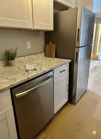 16 Balmoral Street 210, Andover, MA 01810