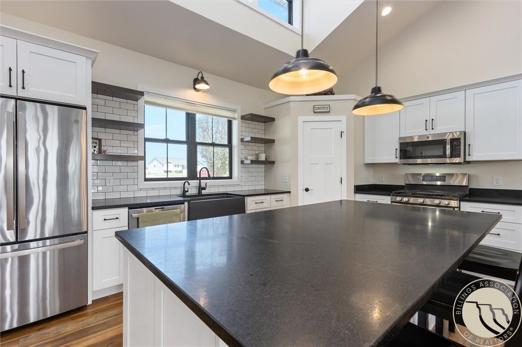 1130 Cobalt Court, Billings, MT 59106 photo 5