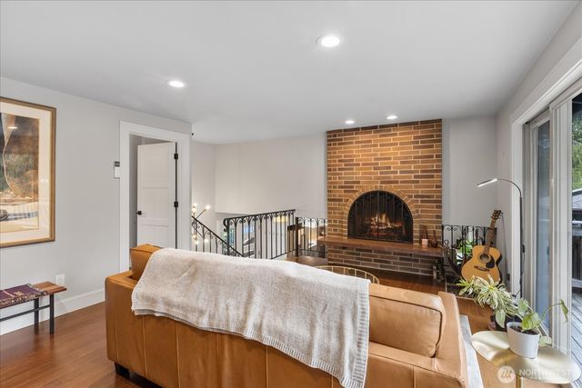 22017 95th Place W, Edmonds, WA 98020