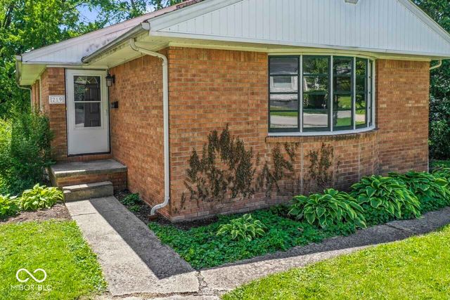 219 W Taylor Street, Pendleton, IN 46064