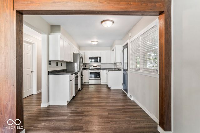 219 W Taylor Street, Pendleton, IN 46064