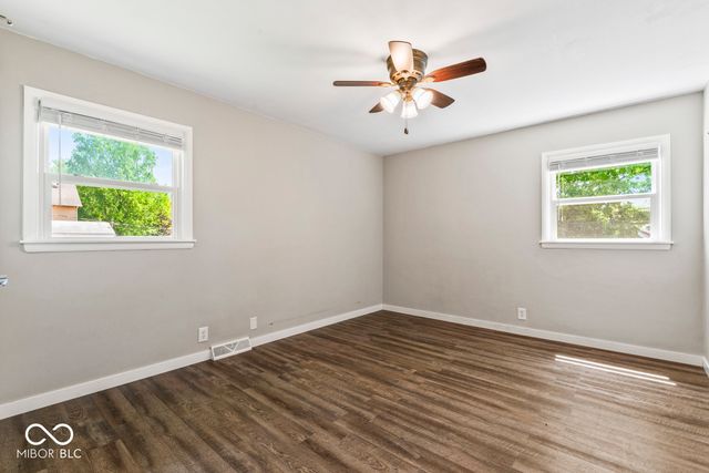 219 W Taylor Street, Pendleton, IN 46064