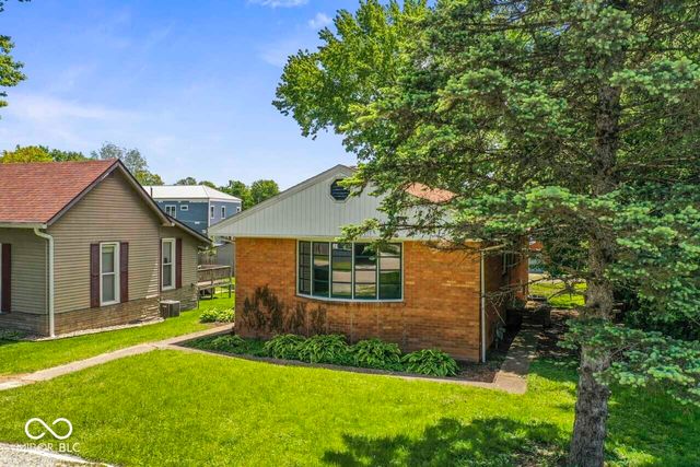 219 W Taylor Street, Pendleton, IN 46064