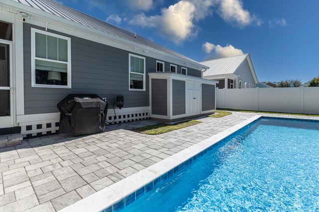 361 Waties Dr., Murrells Inlet, SC 29576