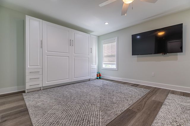 361 Waties Dr., Murrells Inlet, SC 29576