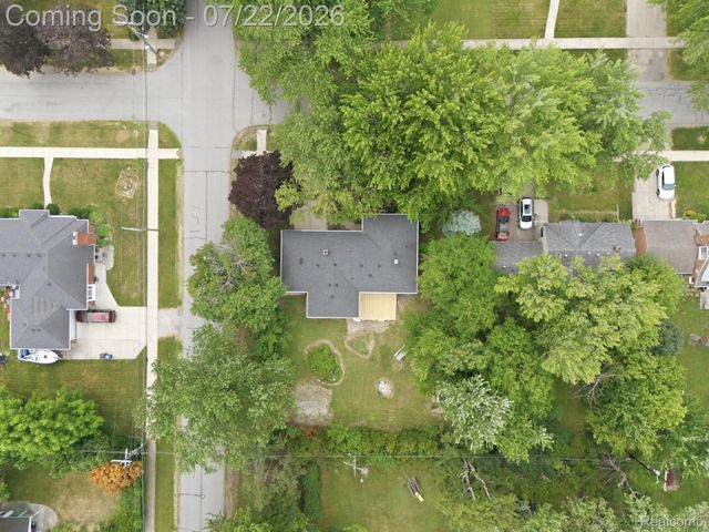 14110 Royal Grand, Redford Charter Township, MI 48239