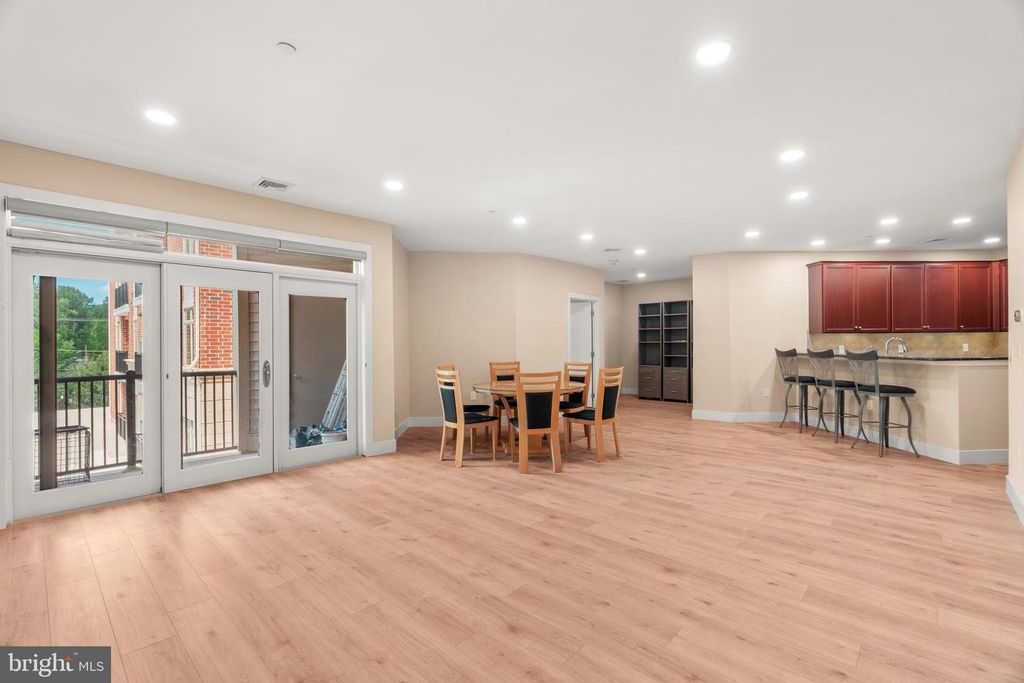 354 CARSON TER, HUNTINGDON VALLEY, PA 19006 — photo 5