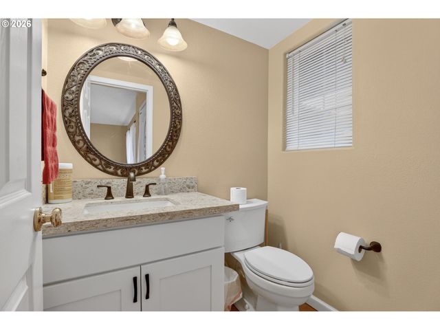 1548 Sw NORTHSTAR Loop, Troutdale, OR 97060