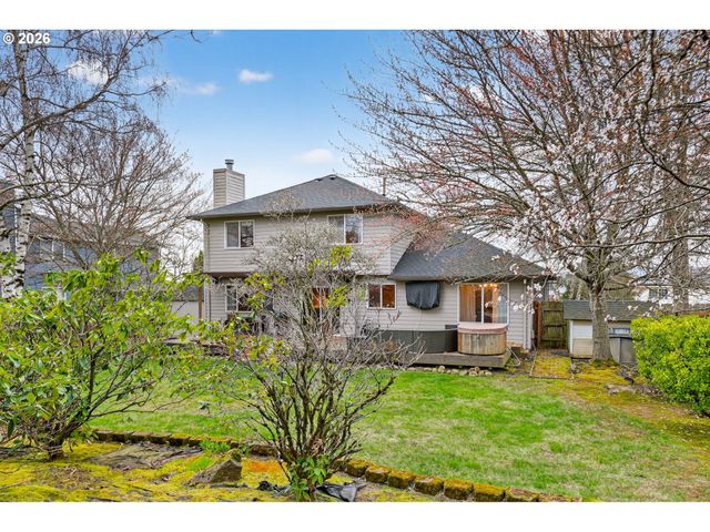 1548 Sw NORTHSTAR Loop, Troutdale, OR 97060