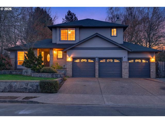 1548 Sw NORTHSTAR Loop, Troutdale, OR 97060