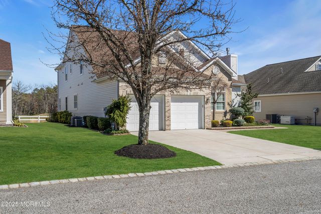 11 Beach Haven Way, Waretown, NJ 08758