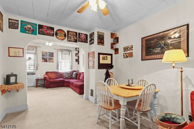 72 Lewis St, Phillipsburg Town, NJ 08865