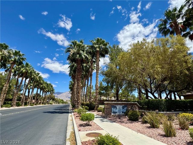 3917 Bowers Hollow Avenue, North Las Vegas, NV 89085