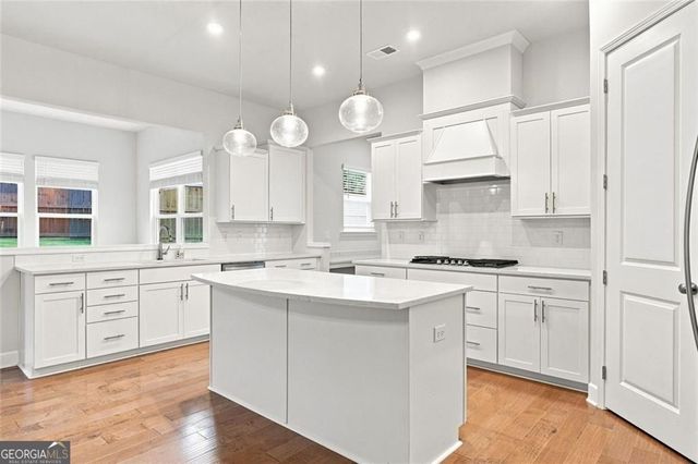 1118 Turnwell, Kennesaw, GA 30152