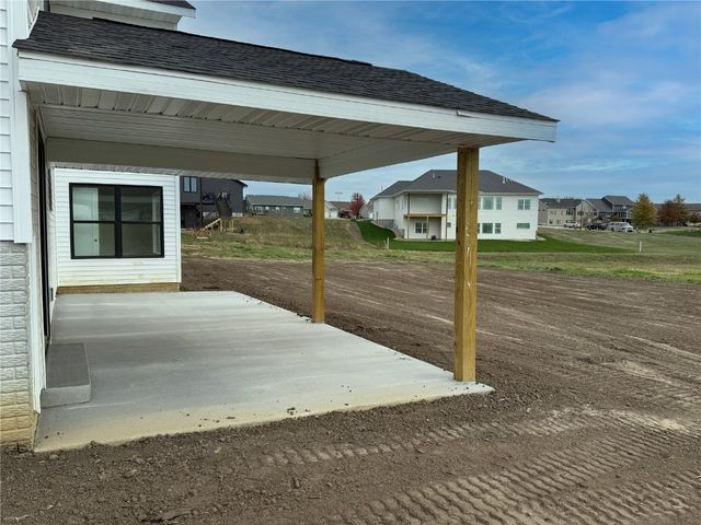 1532 3rd Street SW, Mt Vernon, IA 52314