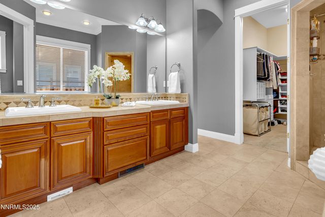 6970 Island Queen Court, Sparks, NV 89436