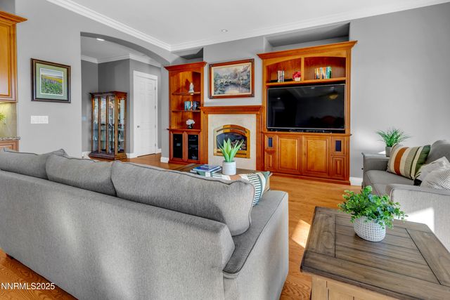 6970 Island Queen Court, Sparks, NV 89436