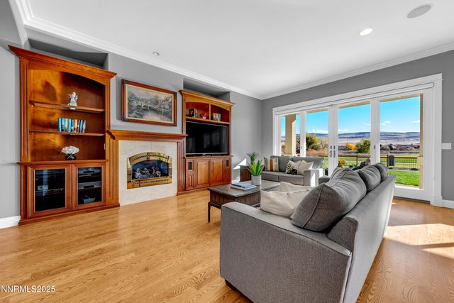 6970 Island Queen Court, Sparks, NV 89436