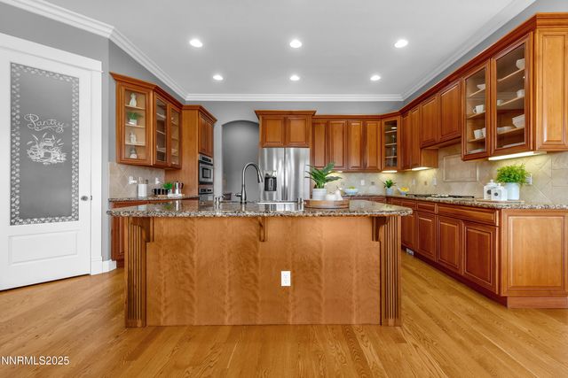 6970 Island Queen Court, Sparks, NV 89436