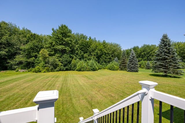 9 FRENCH CROSS Road, Dover, NH 03820