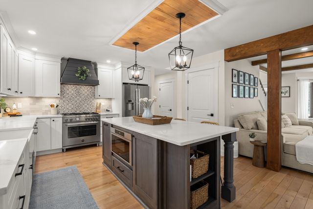 9 FRENCH CROSS Road, Dover, NH 03820