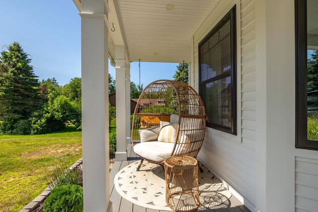 9 FRENCH CROSS Road, Dover, NH 03820