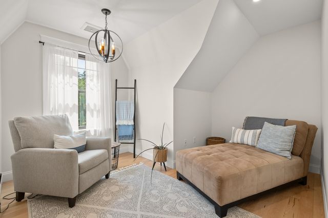 9 FRENCH CROSS Road, Dover, NH 03820