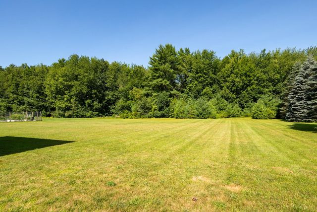 9 FRENCH CROSS Road, Dover, NH 03820