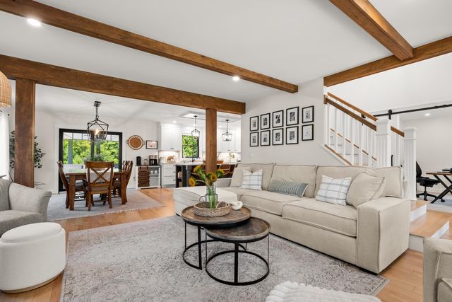 9 FRENCH CROSS Road, Dover, NH 03820