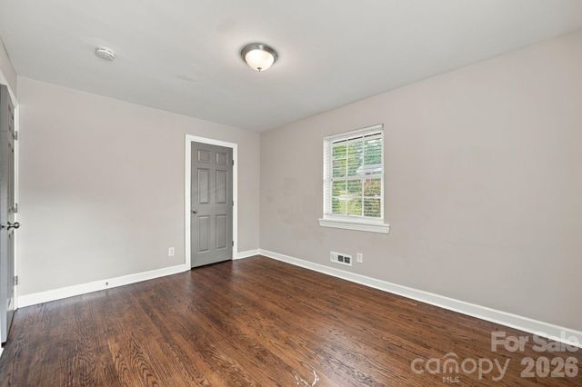 3307 Bonaire Drive, Charlotte, NC 28208