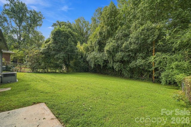 3307 Bonaire Drive, Charlotte, NC 28208