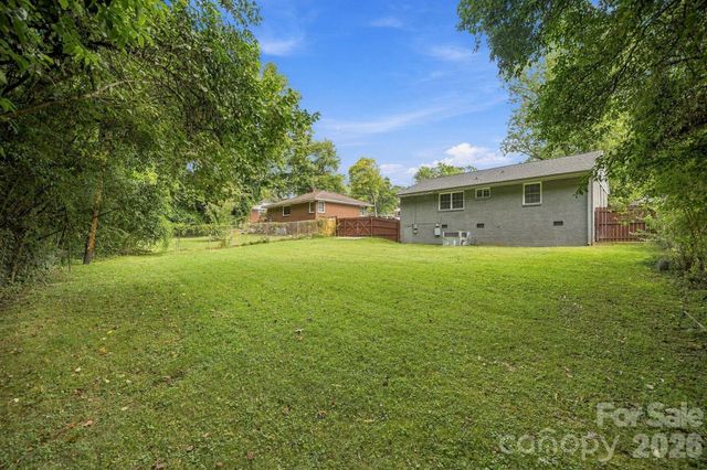3307 Bonaire Drive, Charlotte, NC 28208