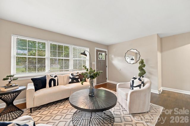 3307 Bonaire Drive, Charlotte, NC 28208