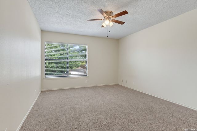 7050 MARY TODD DR, San Antonio, TX 78240