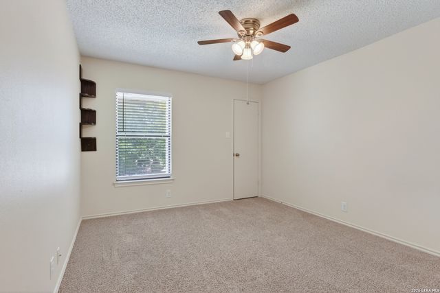 7050 MARY TODD DR, San Antonio, TX 78240