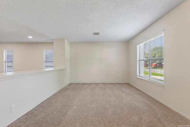 7050 MARY TODD DR, San Antonio, TX 78240
