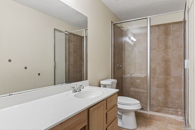 7050 MARY TODD DR, San Antonio, TX 78240