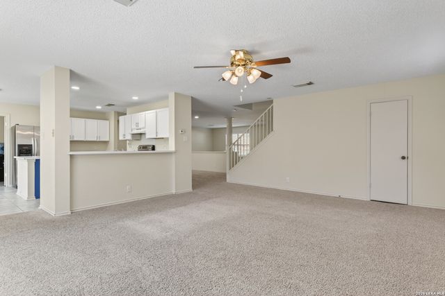 7050 MARY TODD DR, San Antonio, TX 78240