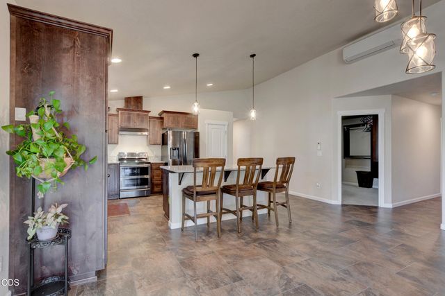 1765 Brownsboro-Meridian Road, Eagle Point, OR 97524