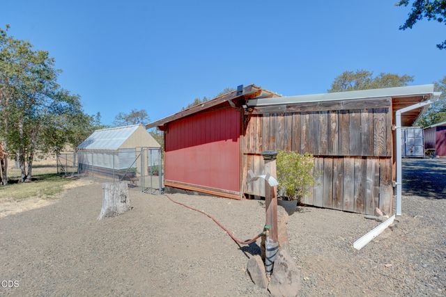 1765 Brownsboro-Meridian Road, Eagle Point, OR 97524