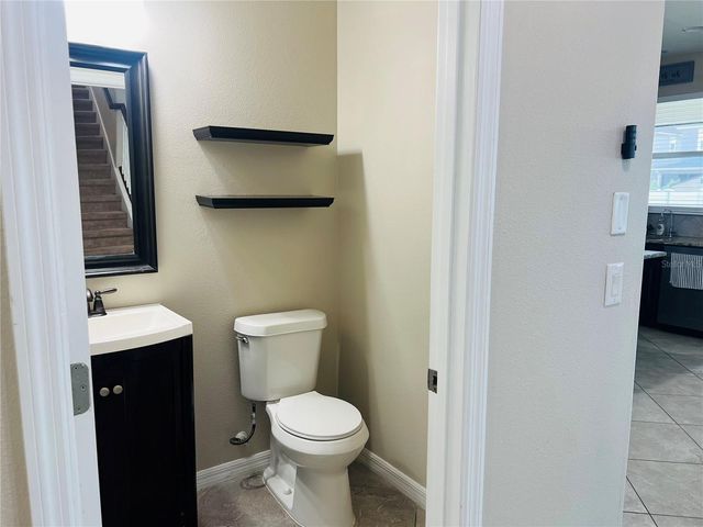 8622 LOVETT AVENUE, Orlando, FL 32832