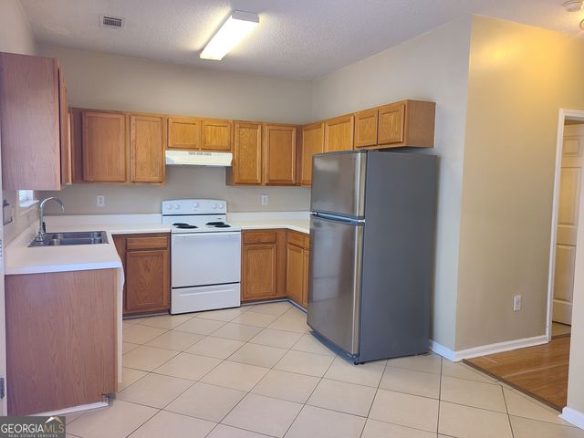 6702 Teresa Lane, Rex, GA 30273