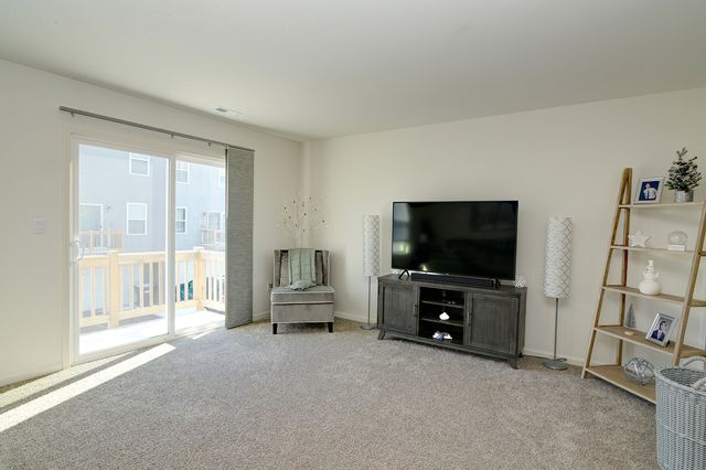 2231 Sassafras Way A, Wonder Lake, IL 60097