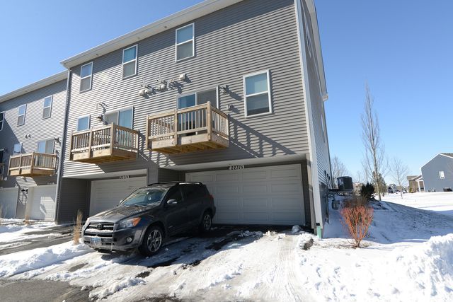 2231 Sassafras Way A, Wonder Lake, IL 60097