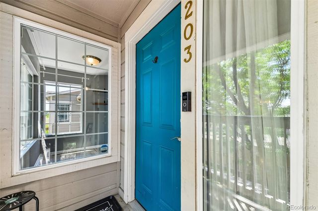 8485 Pebble Creek Way 203, Highlands Ranch, CO 80126