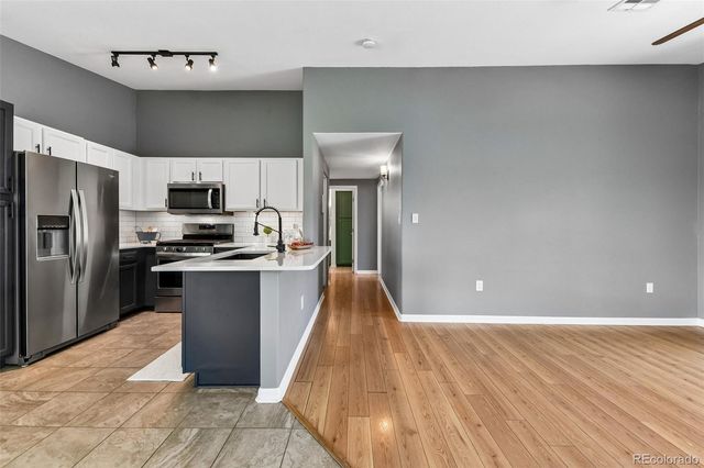 8485 Pebble Creek Way 203, Highlands Ranch, CO 80126
