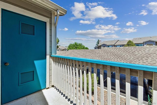 8485 Pebble Creek Way 203, Highlands Ranch, CO 80126