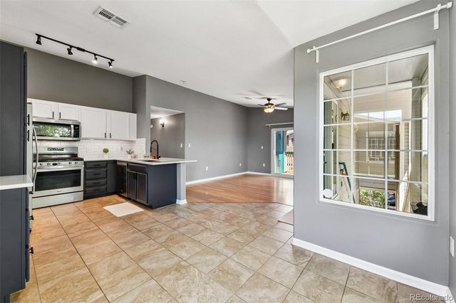8485 Pebble Creek Way 203, Highlands Ranch, CO 80126